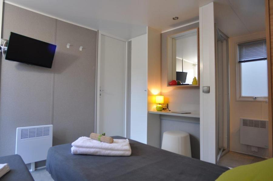 Hotel Camping Le Mas Des Sedaries Villefort  Exterior foto
